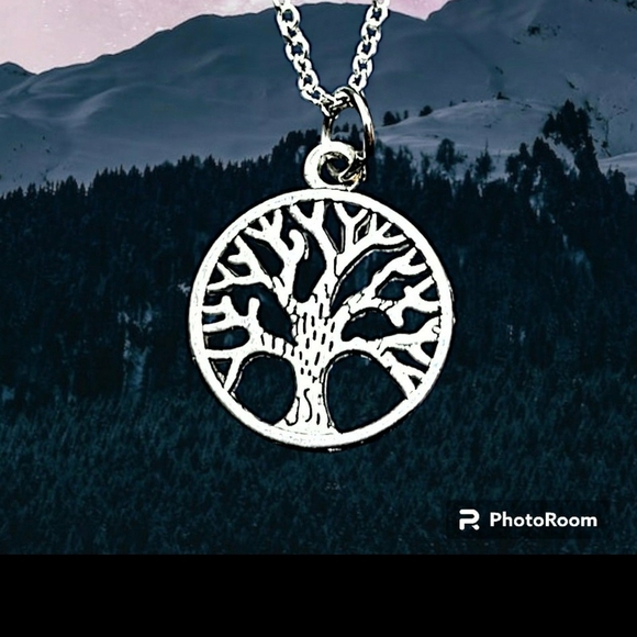NEW Silver Tree of Life Pendant Necklace - Picture 1 of 4